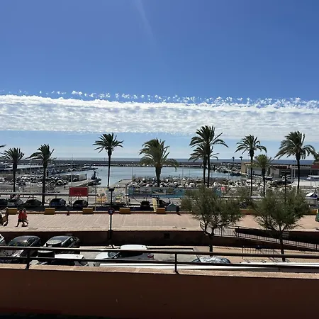 아파트 Atico Con Piscina Privada Y Vistas Al Mar 푸엔히롤라