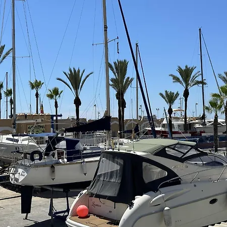 Atico Con Piscina Privada Y Vistas Al Mar Daire Fuengirola