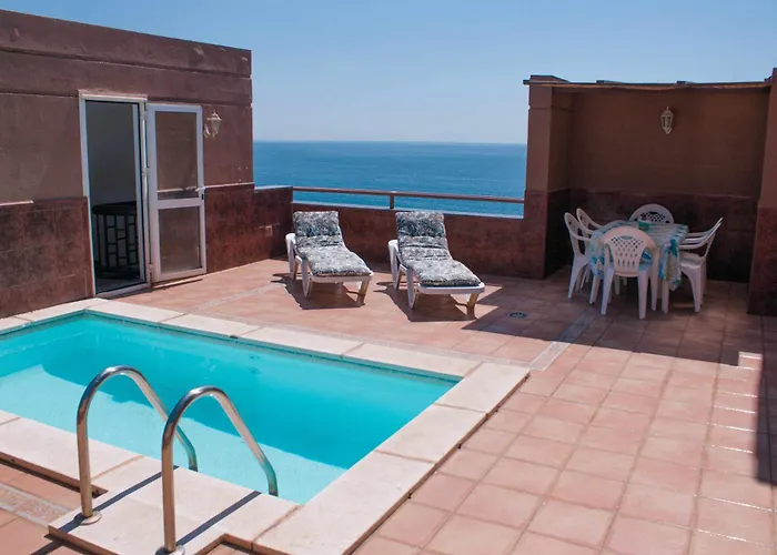 דירה Atico Con Piscina Privada Y Vistas Al Mar פואנגירולה