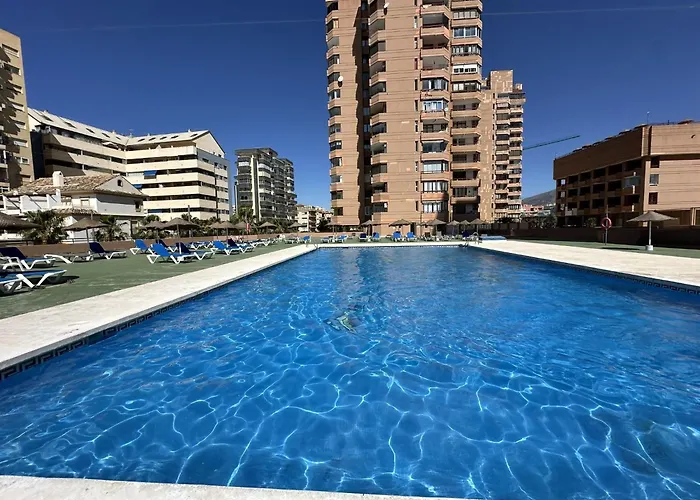 Atico Con Piscina Privada Y Vistas Al Mar