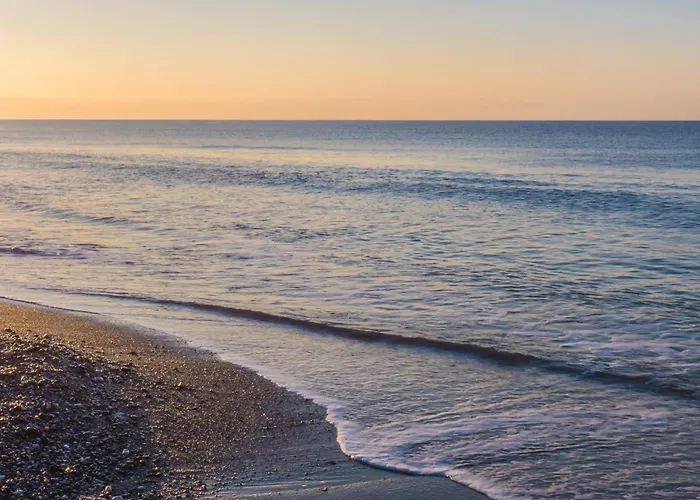 ático Con Piscina Privada Y Vistas Al Mar Fuengirola