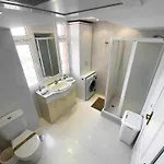 Atico Con Piscina Privada Y Vistas Al Mar Fuengirola
