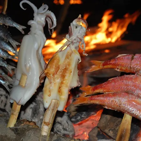 Atico Con Piscina Privada Y Vistas Al Mar פואנגירולה